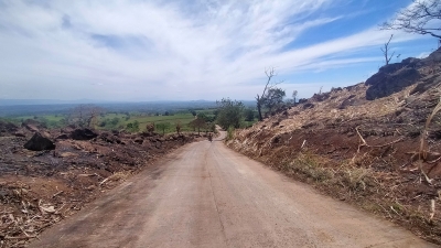 This 300-meter concrete road in Don Carlos, Bukidnon connecting Brgy. San Roque to Brgy. Pualas was once criticized.